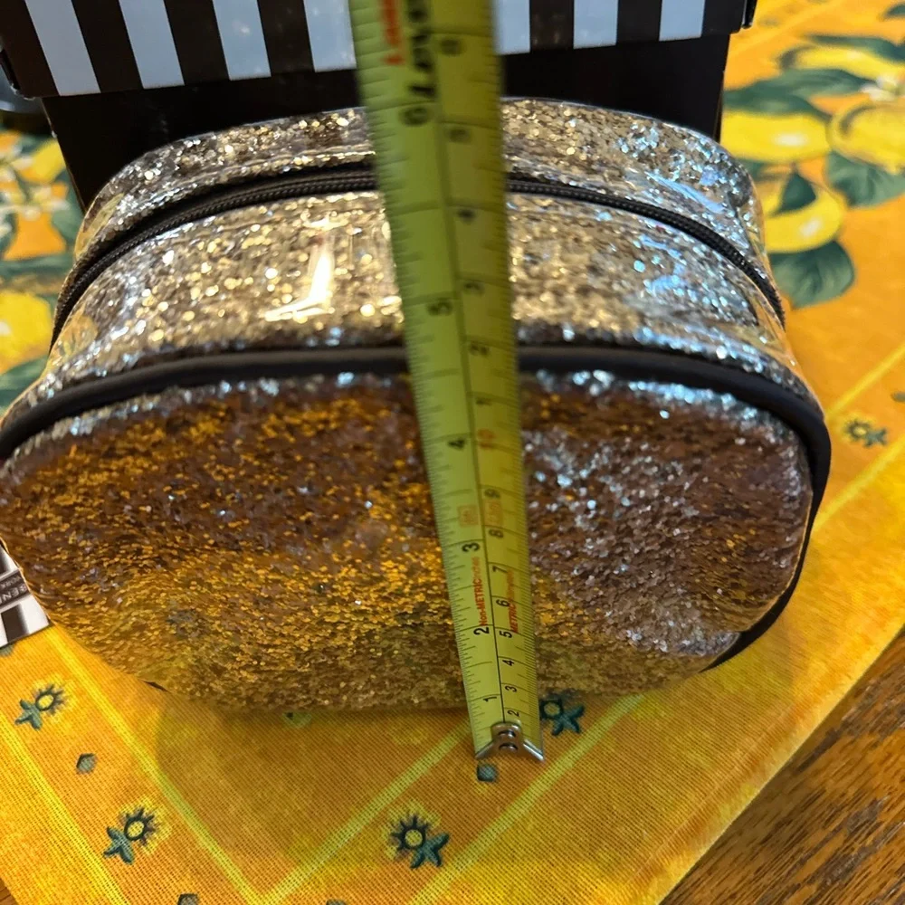 NWT HENRI BENDEL Metallic Glitter Goddess Cosmetic Makeup Bag Clutch